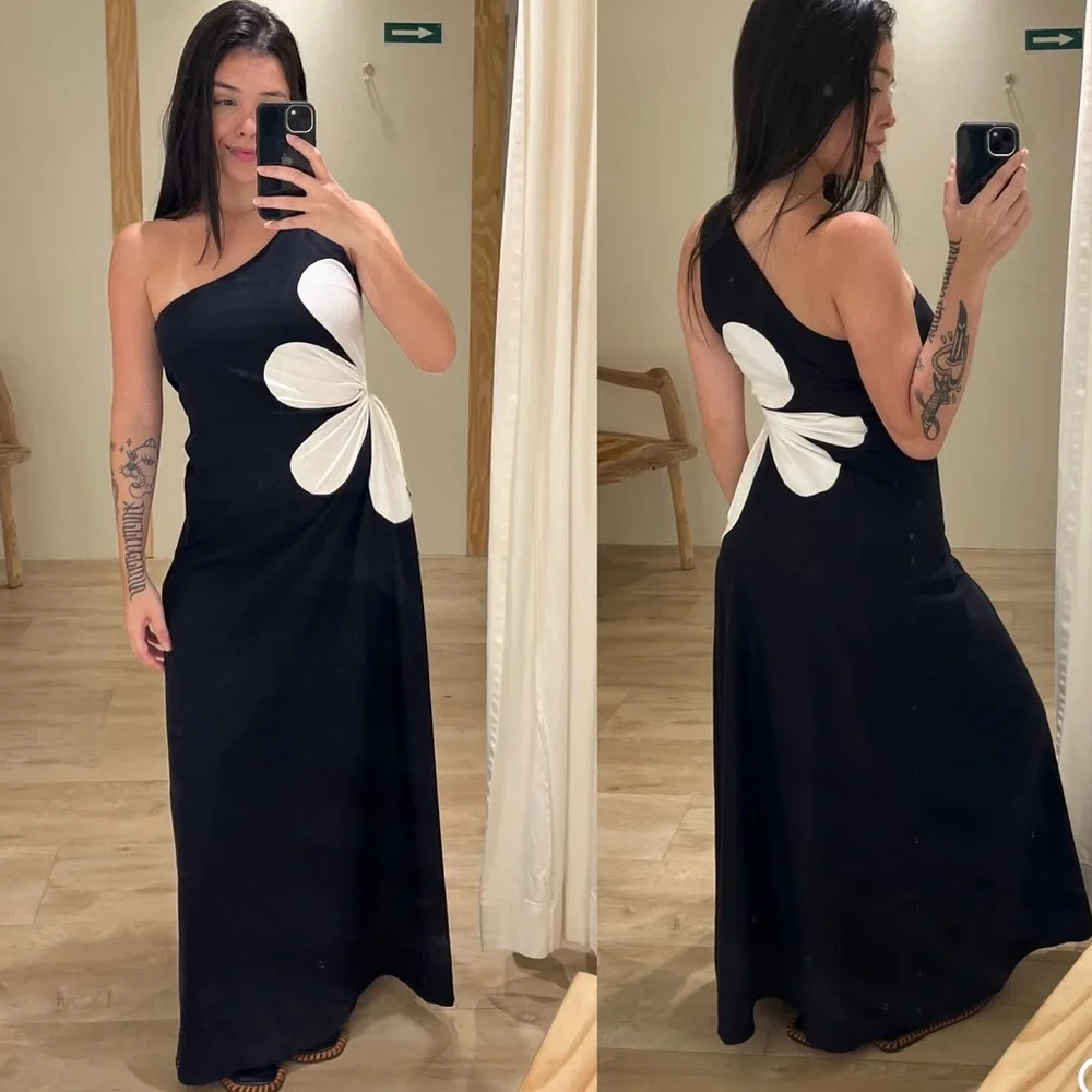 SOLD - FARM Rio One Shoulder Elegant Black and White Floral Dress Size S - Picture 2 of 10